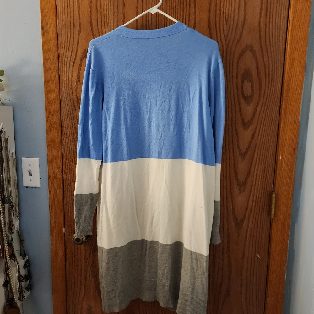 Sweater - Picture 2 of 2
